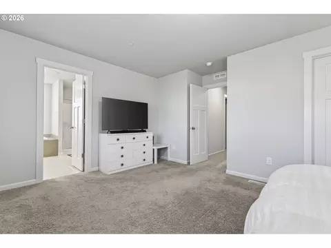 Other - 6417 N 87th Ct, Camas, WA 98607 photo 5 of 9