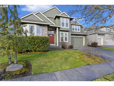 16275 SW Goshawk St, Beaverton, OR 97007