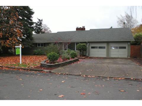 2568 Jasmine St, Eugene, OR 97404 photo 1