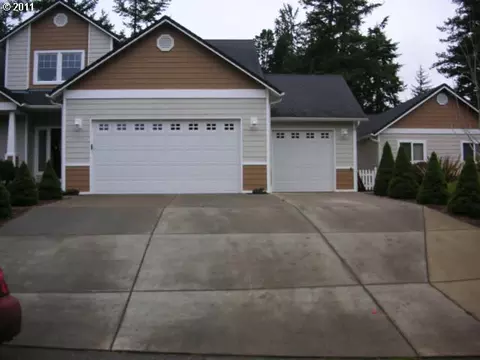 2465 Willow Loop, Florence, OR 97439 photo 1