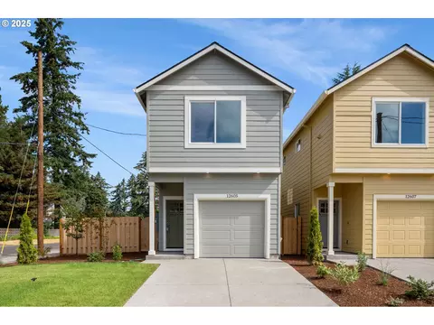 12605 NE Holladay Pl, Portland, OR 97230