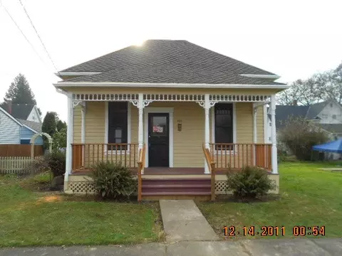 606 E Franklin St, Newberg, OR 97132 photo 1