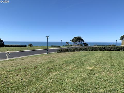00 Sea Court Ln, Brookings, OR 97415