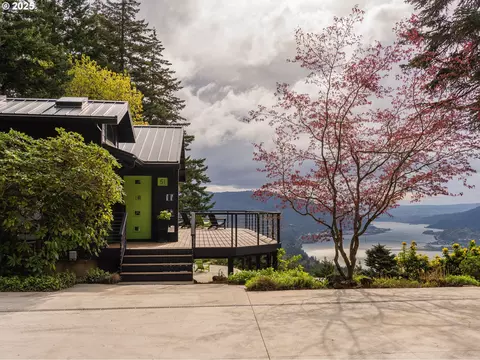 51 Sunrise Rd, Underwood, WA 98651