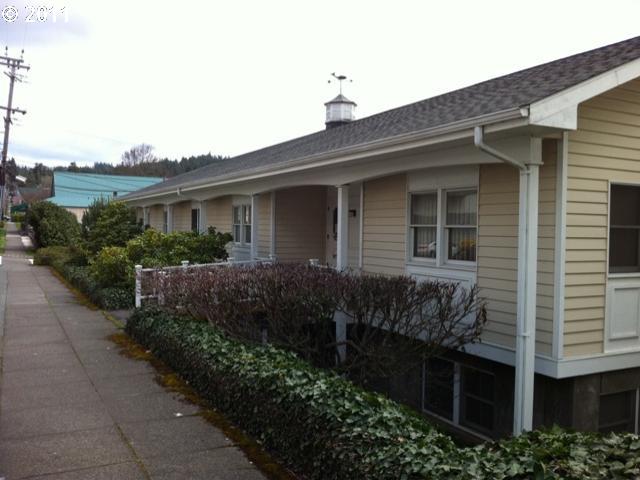 222 E 2nd, Coquille, OR 97423 photo 1