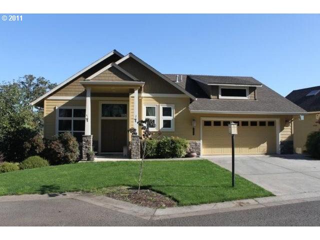 3374 Bentley Ave, Eugene, OR 97405 photo 1