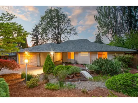 14625 SW Village Ln, Beaverton, OR 97007