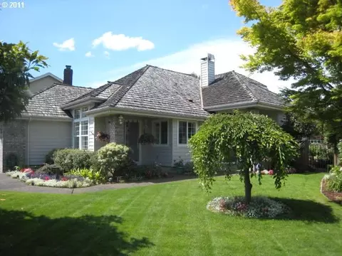 974 Fairway Pl, Springfield, OR 97477 photo 1