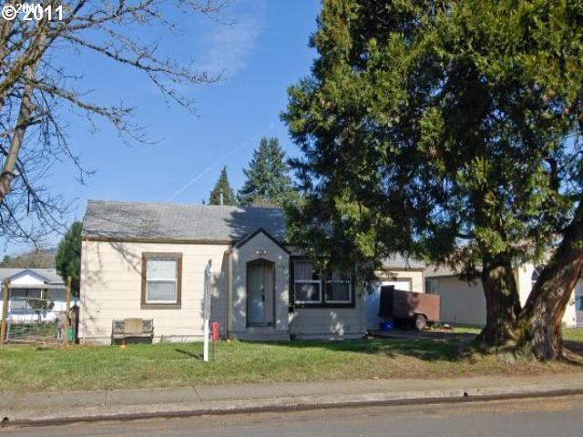 5070 D St, Springfield, OR 97478 photo 1