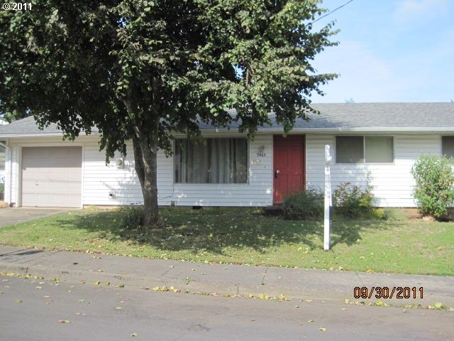 3962 Oak St, Eugene, OR 97405 photo 1