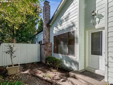 1632 NW 143rd Ave, Portland, OR 97229