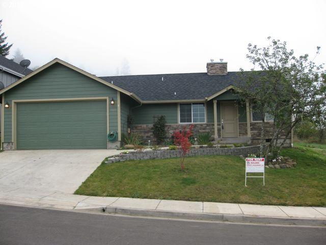 1069 Ruby Clair Dr, Creswell, OR 97426 photo 1