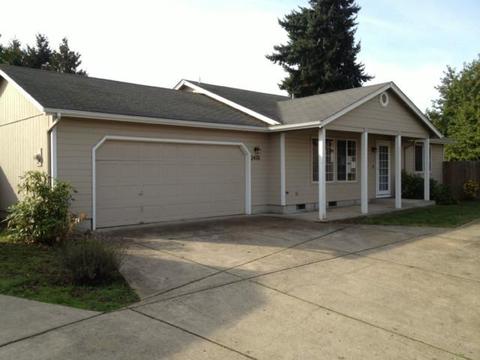 2476 Melrose Loop, Eugene, OR 97402 photo 1