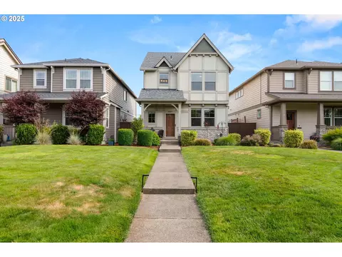 28831 NW Keenon St, North Plains, OR 97133