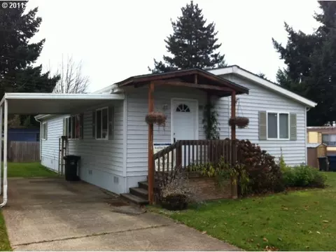 4475 Daisy St #SP104, Springfield, OR 97478 photo 1