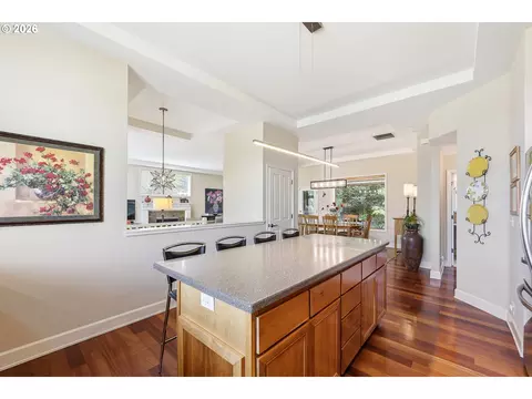Kitchen - 3387 Bentley Ave, Eugene, OR 97405 photo 4 of 6