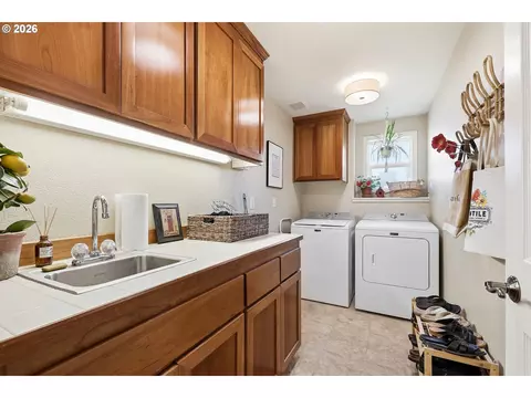 Other - 3387 Bentley Ave, Eugene, OR 97405 photo 3 of 4