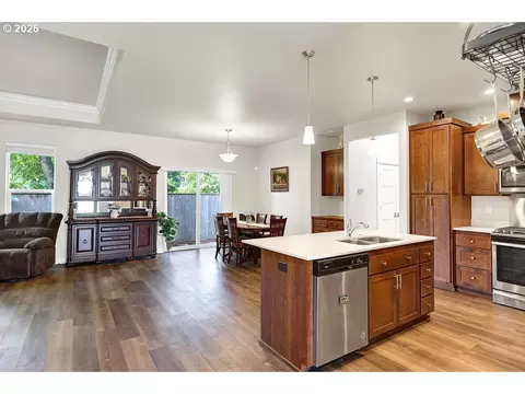 4277 Horace St, Springfield, OR 97478 photo 15