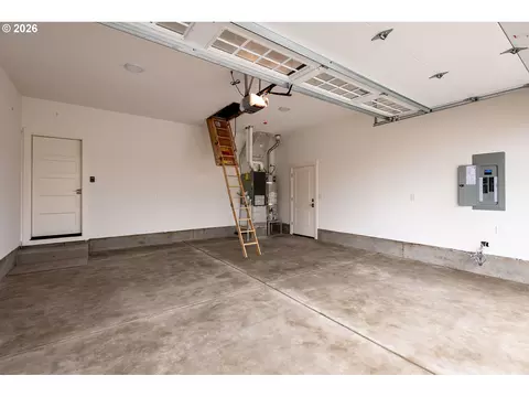 4277 Horace St, Springfield, OR 97478 photo 37