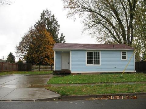 3825 Alban St, Eugene, OR 97402 photo 1