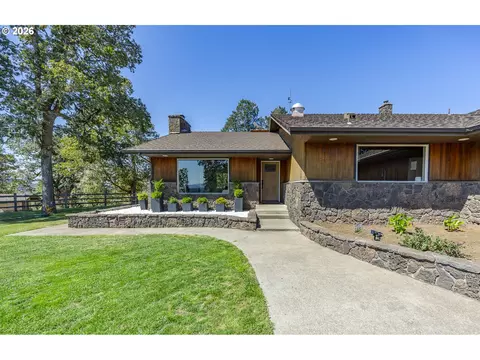 Exterior - 86616 Pine Grove Rd, Eugene, OR 97402 photo 2 of 4