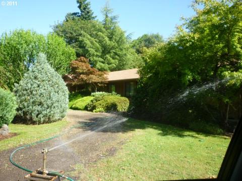 776 Irvington Dr, Eugene, OR 97404 photo 1