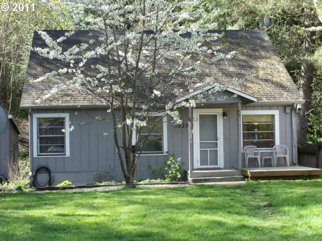 1020 E St, Rainier, OR 97048 photo 1