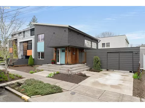 616 NE 61st Pl, Portland, OR 97213