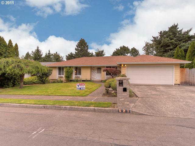 521 SW 4th St, Gresham, OR 97080 photo 1