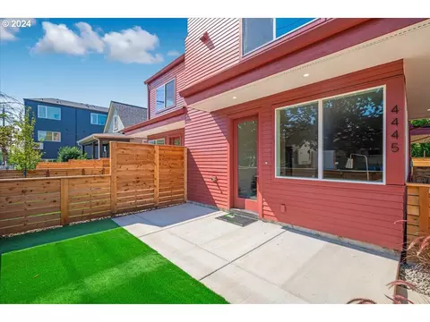 4443 N Vancouver Ave, Portland, OR 97217