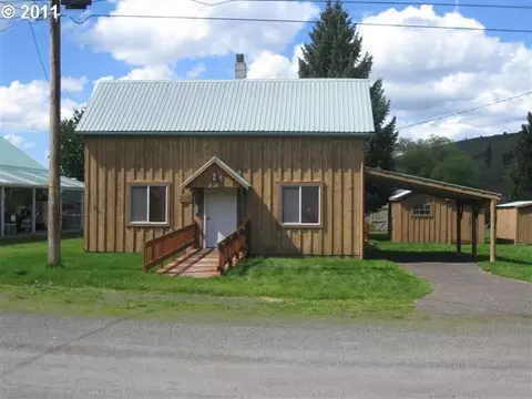309 Third St, Wallowa, OR 97885 photo 1