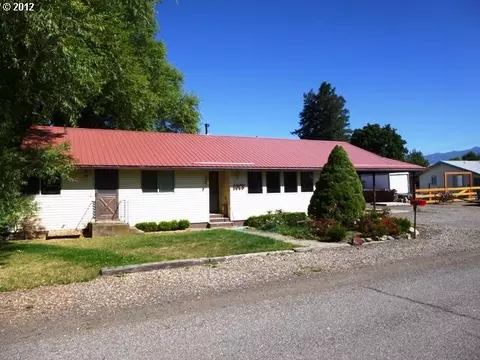 1085 W Birch St, Union, OR 97883 photo 1