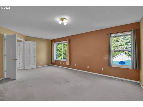 Bedroom - 3800 SW Rodlun Rd, Gresham, OR 97080 photo 4 of 6