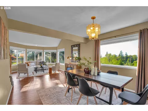 Dining - 3800 SW Rodlun Rd, Gresham, OR 97080 photo 3 of 4