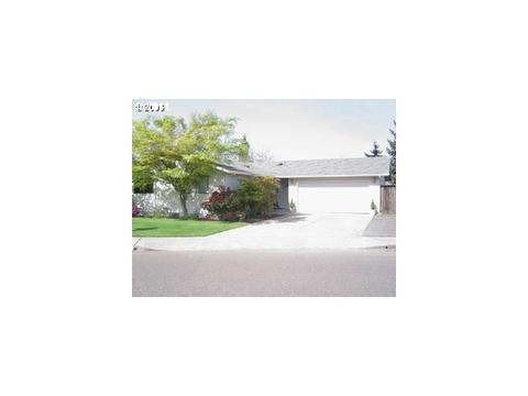 1135 Clinton Dr, Eugene, OR 97401 photo 1