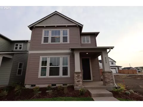 8359 SE Quincy St, Hillsboro, OR 97123