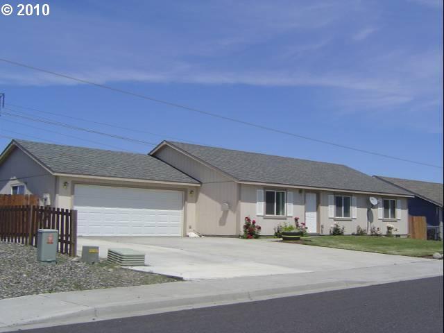 133 Pine Tree Ave, Umatilla, OR 97882 photo 1