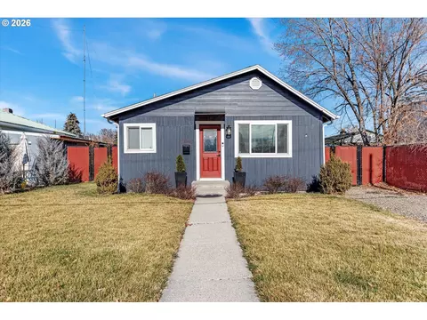 1660 Church St, Baker City, OR 97814