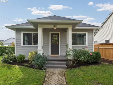 6834 SE Ogden St, Portland, OR 97206