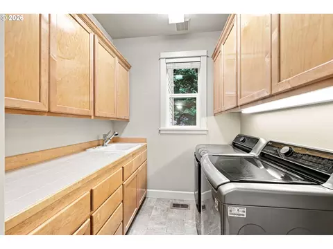 Other - 3324 Bentley Ave, Eugene, OR 97405 photo 3 of 6