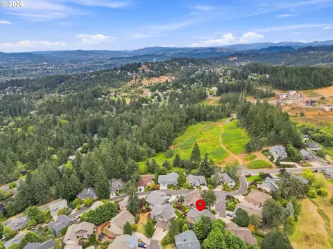 View/Area - 3324 Bentley Ave, Eugene, OR 97405 photo 3 of 3