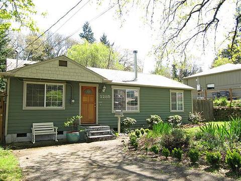 2285 Garfield St, Eugene, OR 97405 photo 1