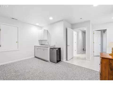 Other - 151 Rockridge Loop, Eugene, OR 97405 photo 5 of 11