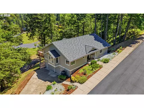 View/Area - 151 Rockridge Loop, Eugene, OR 97405 photo 1 of 5