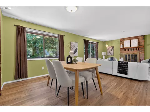 Dining - 1074 SE Paloma Pl, Gresham, OR 97080 photo 1 of 3