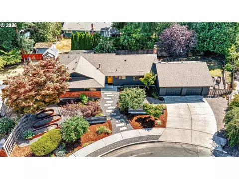 View/Area - 1074 SE Paloma Pl, Gresham, OR 97080 photo 1 of 2