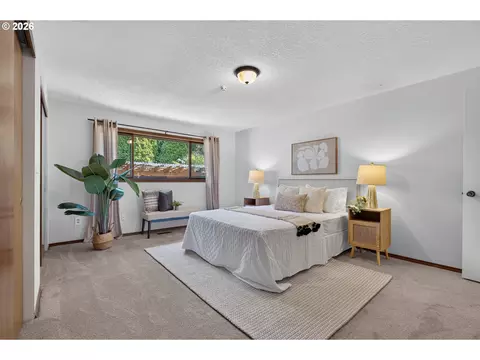 Bedroom - 1074 SE Paloma Pl, Gresham, OR 97080 photo 1 of 5