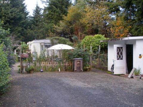 85411 Lake St, Florence, OR 97439 photo 1