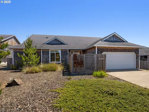 34535 Pinyon Dr, Manzanita, OR 97130
