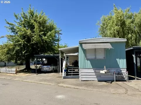 Other - 1050 W Central Ave, Sutherlin, OR 97479 photo 4 of 10